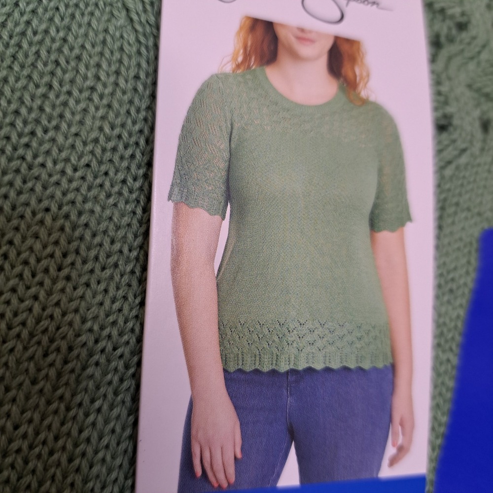 Jessica Simpson Womens Sweater L Green NWT Pointelle Scallop 1905-210